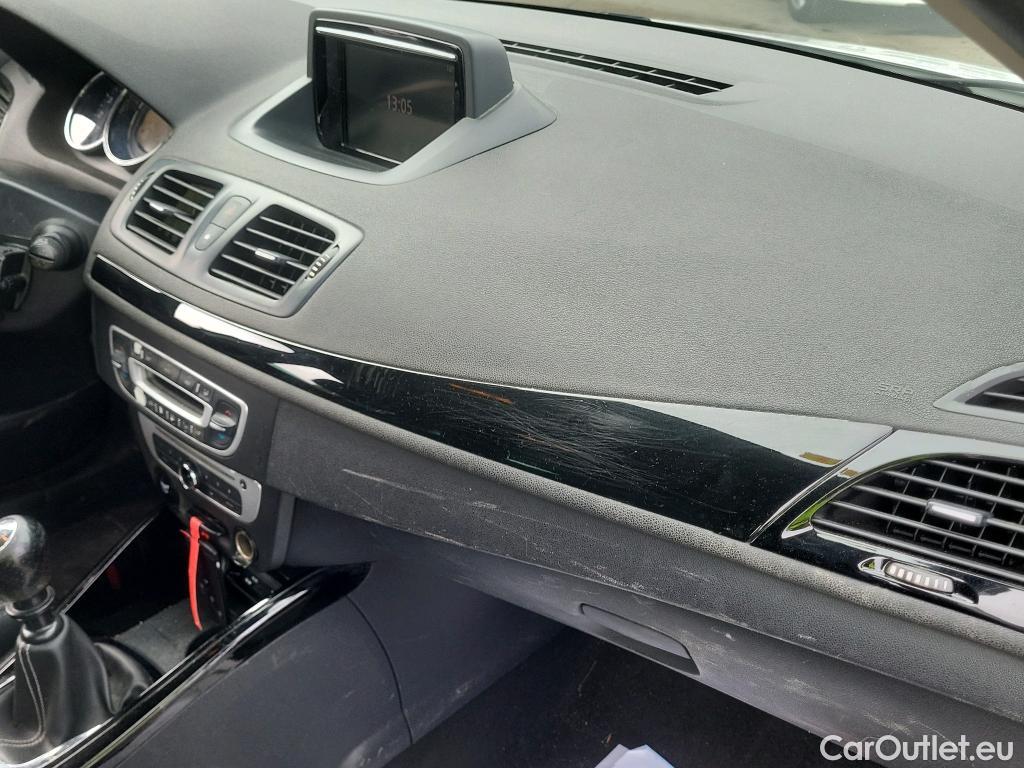  Renault  Megane RENAULT MÉGANE 5p 3G familiar Sp. Tou. Bose Energy dCi 130 S&S Euro 6 #30