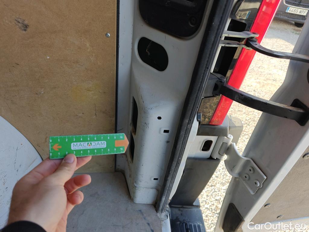  Citroen  Jumper CITROEN  / 2014 / 4P / furgón BlueHDi 103KW (140CV) Furgón 35L2H2 #10