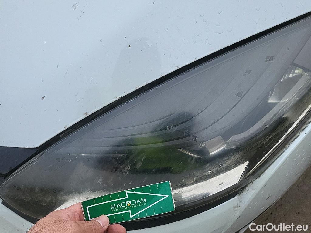  Renault  Megane RENAULT MÉGANE 5p 3G familiar Sp. Tou. Bose Energy dCi 130 S&S Euro 6 #69