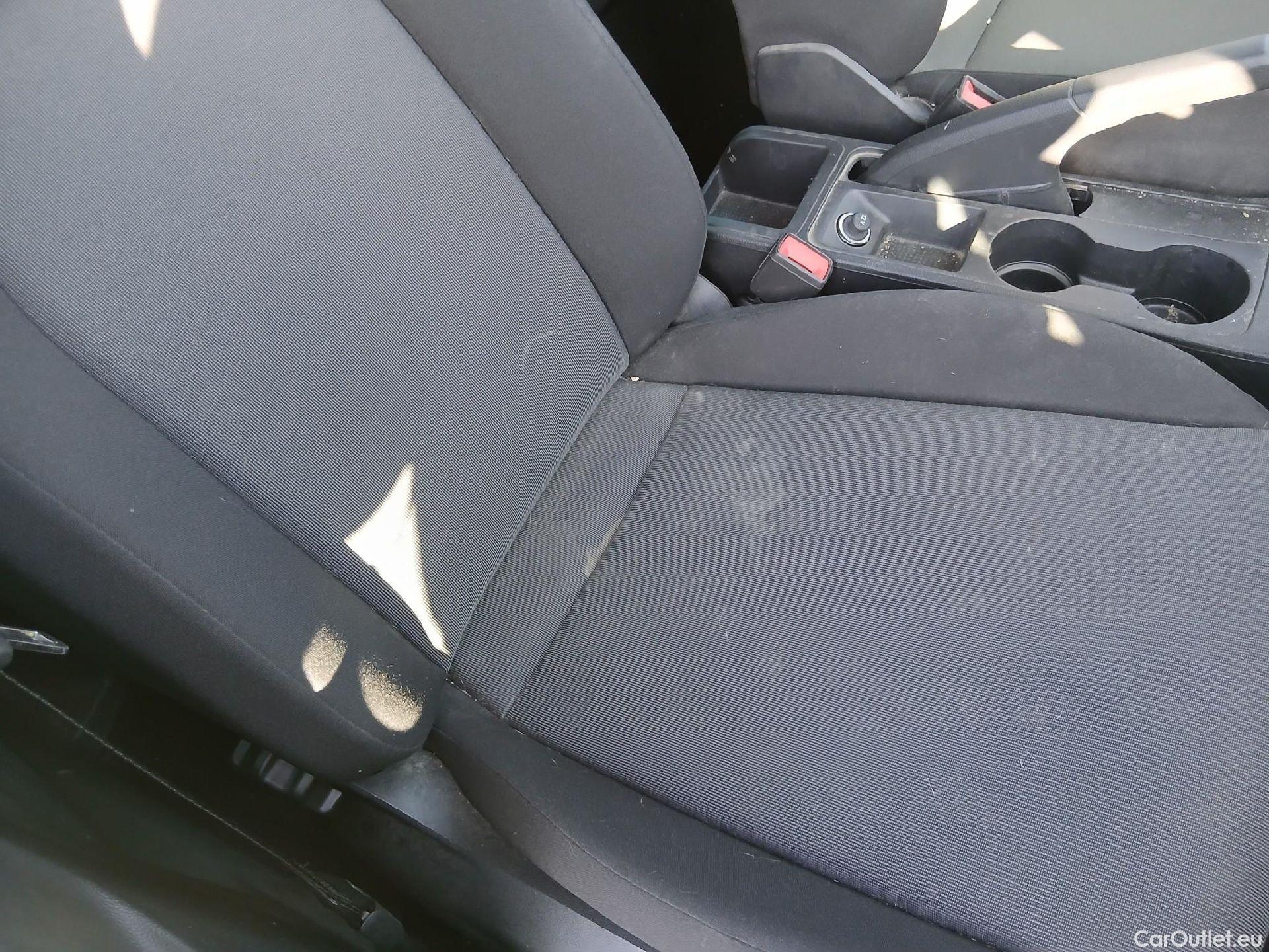  Seat  Arona SEAT  / 2021 / 5P / todoterreno 1.0 TSI 70kW (95CV) Reference XM #43