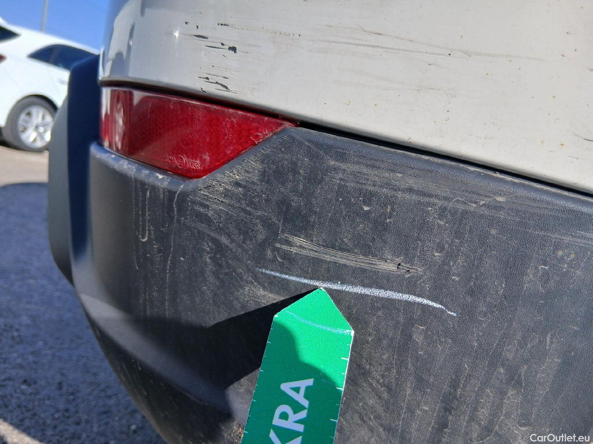  Seat  Arona SEAT  / 2021 / 5P / todoterreno 1.0 TSI 70kW (95CV) Reference XM #27