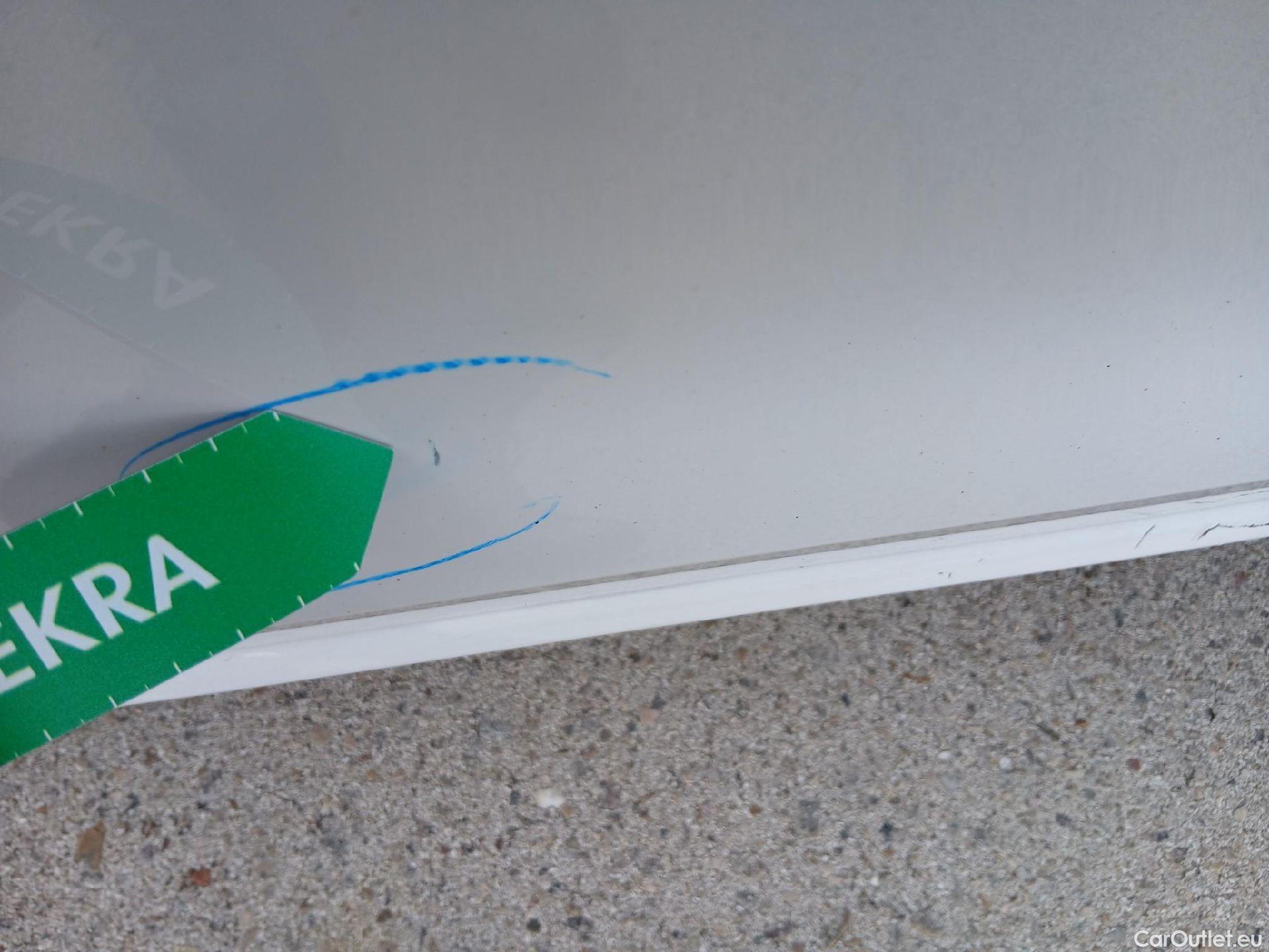  Seat  Ibiza SEAT  / 2017 / 5P / berlina con portón 1.0 MPI 59kW (80CV) Reference Plus(SP) #31