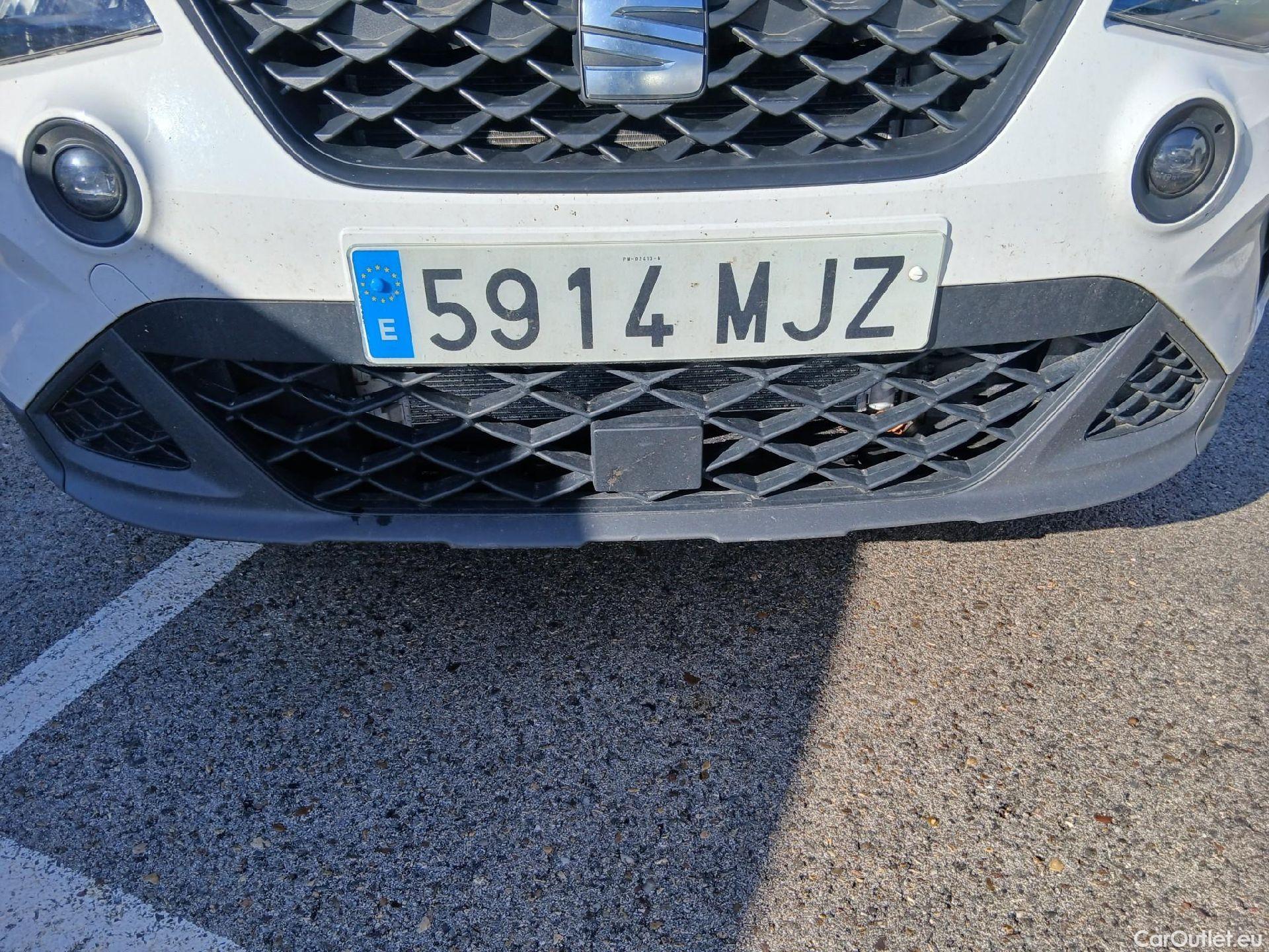  Seat  Arona SEAT  / 2021 / 5P / todoterreno 1.0 TSI 70kW (95CV) Reference XM #10