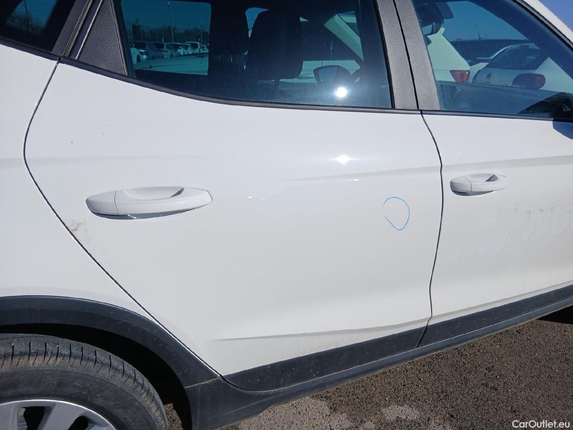  Seat  Arona SEAT  / 2021 / 5P / todoterreno 1.0 TSI 70kW (95CV) Reference XM #51