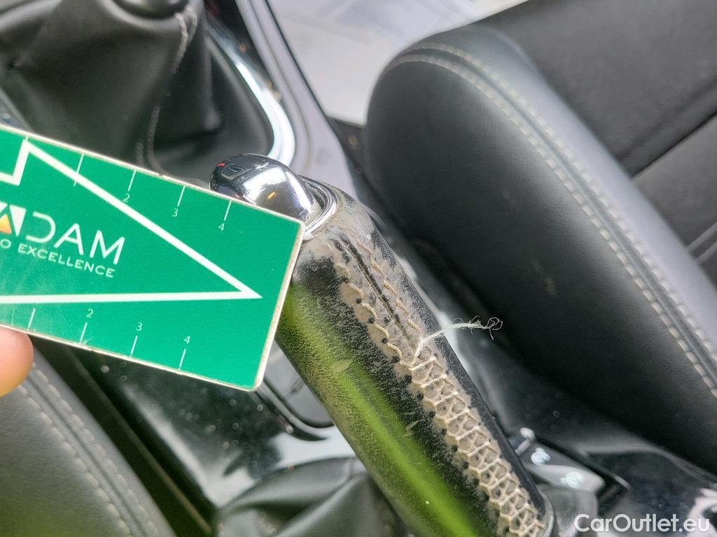  Renault  Megane RENAULT MÉGANE 5p 3G familiar Sp. Tou. Bose Energy dCi 130 S&S Euro 6 #71