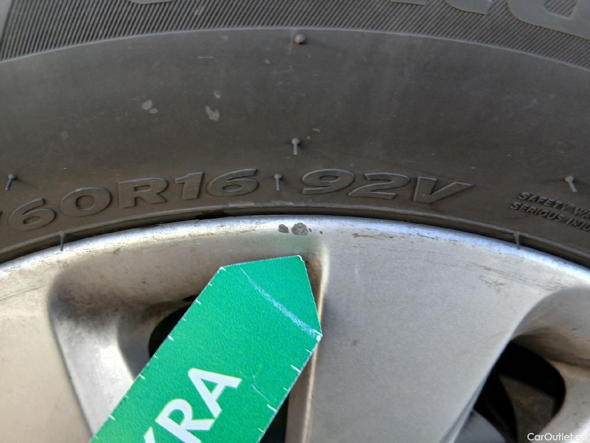  Seat  Arona SEAT  / 2021 / 5P / todoterreno 1.0 TSI 70kW (95CV) Reference XM #16