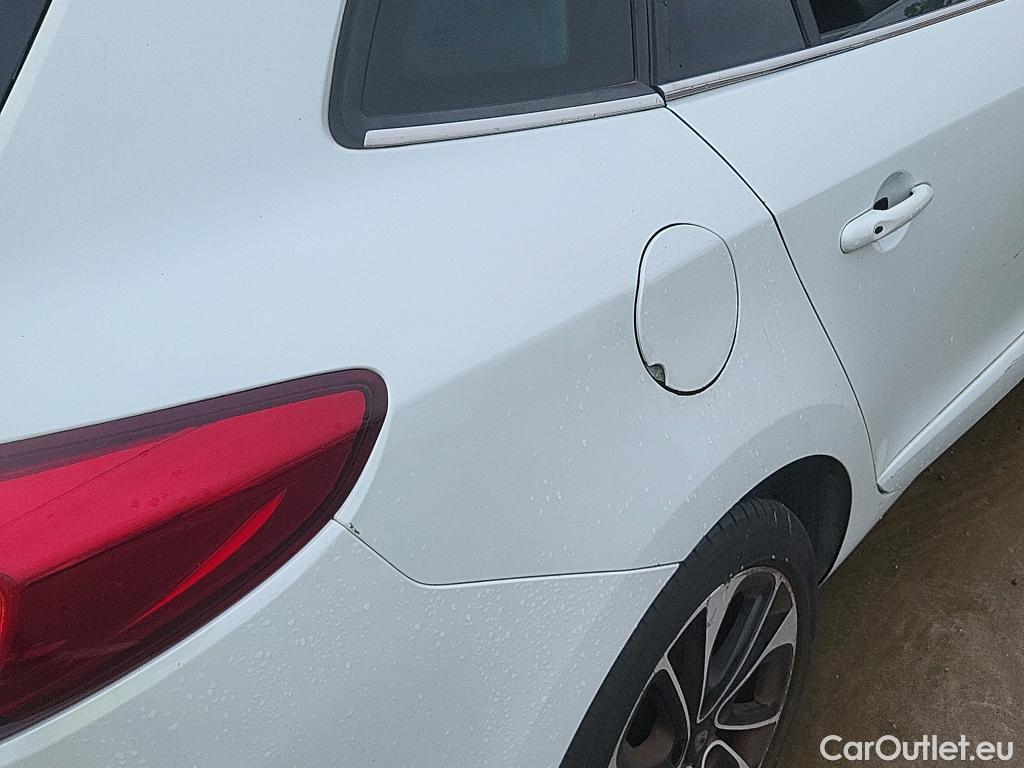  Renault  Megane RENAULT MÉGANE 5p 3G familiar Sp. Tou. Bose Energy dCi 130 S&S Euro 6 #38