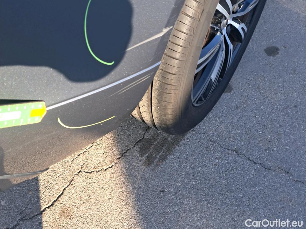  Volvo  XC60 VOLVO  / 2017 / 5P / todoterreno 2.0 B4 D Inscription Auto #26