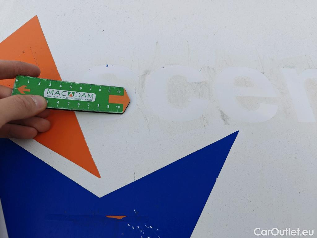  Opel  Combo OPEL  / 2018 / 3P / furgón derivado de turismo 1.6 TD S/S 74kW (100CV) Express L H1 650 #52