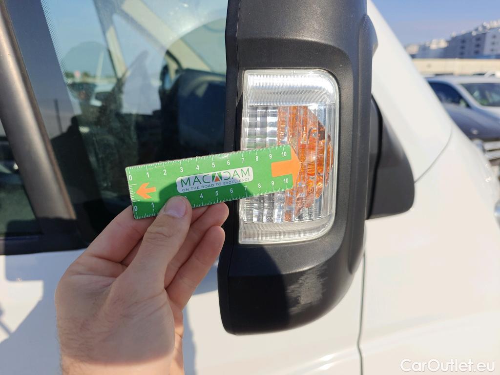  Citroen  Jumper CITROEN  / 2014 / 4P / furgón BlueHDi 103KW (140CV) Furgón 35L2H2 #60