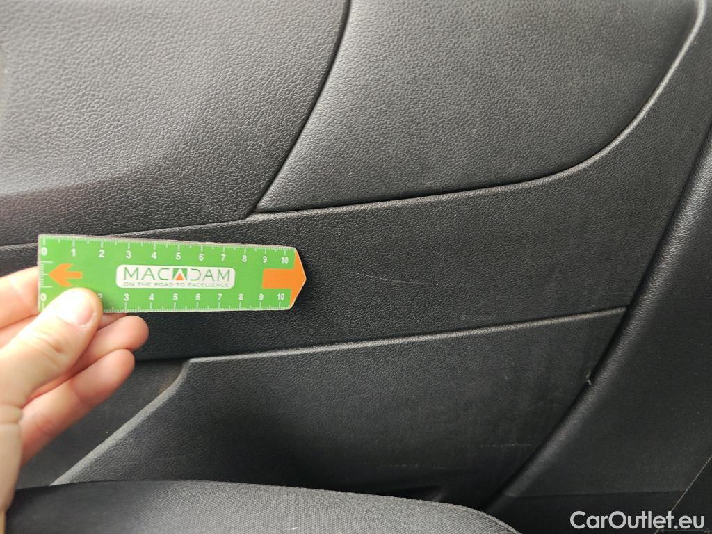  Opel  Combo OPEL  / 2018 / 3P / furgón derivado de turismo 1.6 TD S/S 74kW (100CV) Express L H1 650 #77