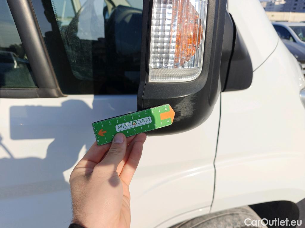  Citroen  Jumper CITROEN  / 2014 / 4P / furgón BlueHDi 103KW (140CV) Furgón 35L2H2 #52