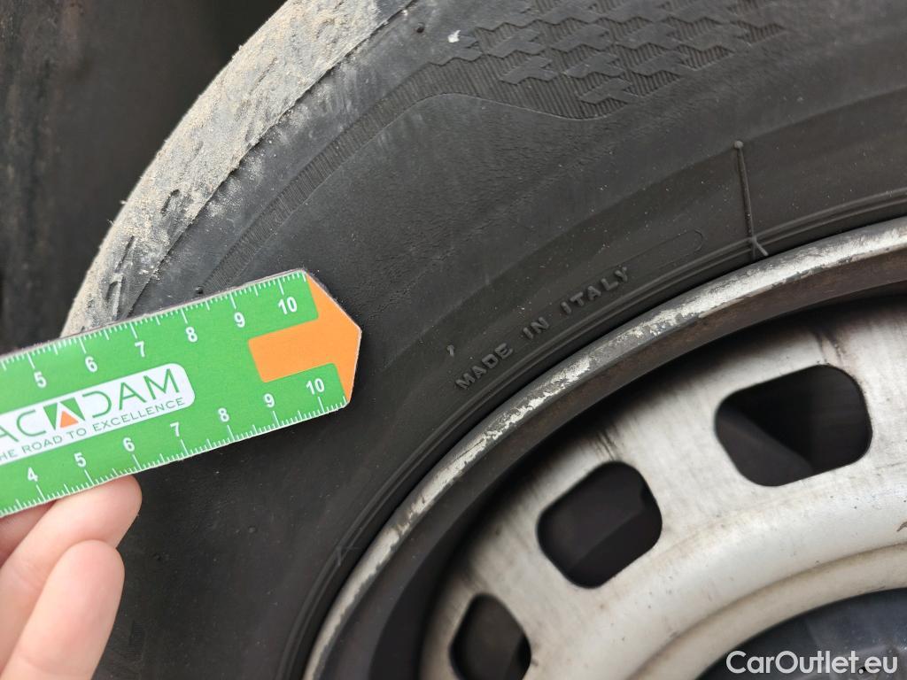  Opel  Combo OPEL  / 2018 / 3P / furgón derivado de turismo 1.6 TD S/S 74kW (100CV) Express L H1 650 #101