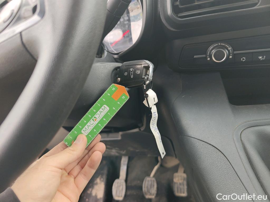  Opel  Combo OPEL  / 2018 / 3P / furgón derivado de turismo 1.6 TD S/S 74kW (100CV) Express L H1 650 #4