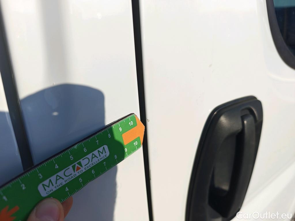  Citroen  Jumper CITROEN  / 2014 / 4P / furgón BlueHDi 103KW (140CV) Furgón 35L2H2 #48