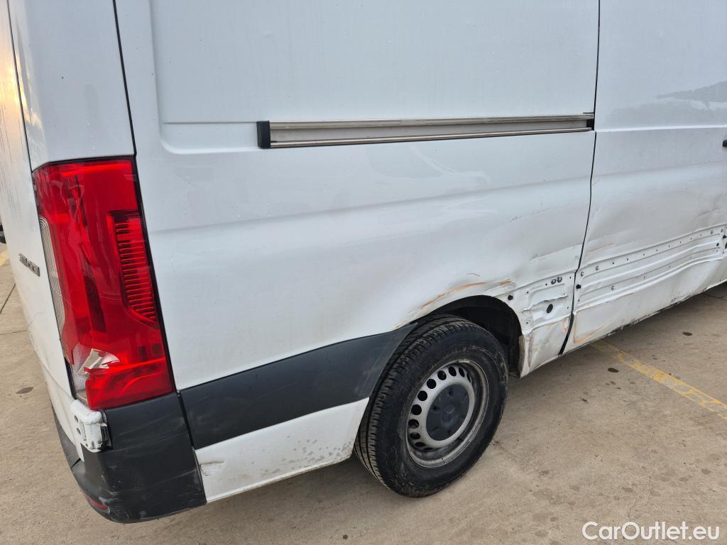  Mercedes  Sprinter MERCEDES-BENZ  / 2018 / 4P / furgón 311 CDI MEDIO 3.5T T. ALTO #4