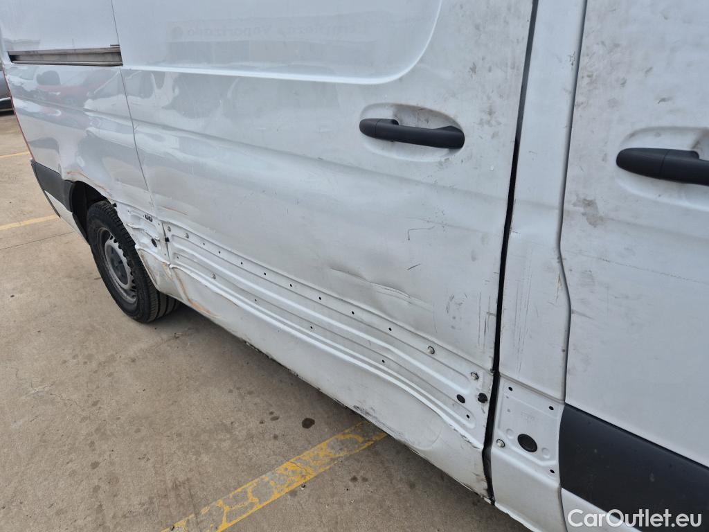  Mercedes  Sprinter MERCEDES-BENZ  / 2018 / 4P / furgón 311 CDI MEDIO 3.5T T. ALTO #9