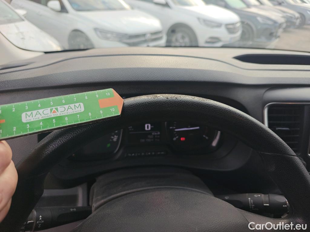  Citroen  Jumpy CITROEN  / 2016 / 4P / furgón Talla XS BlueHDi 120 S&S 6v CityVan #51