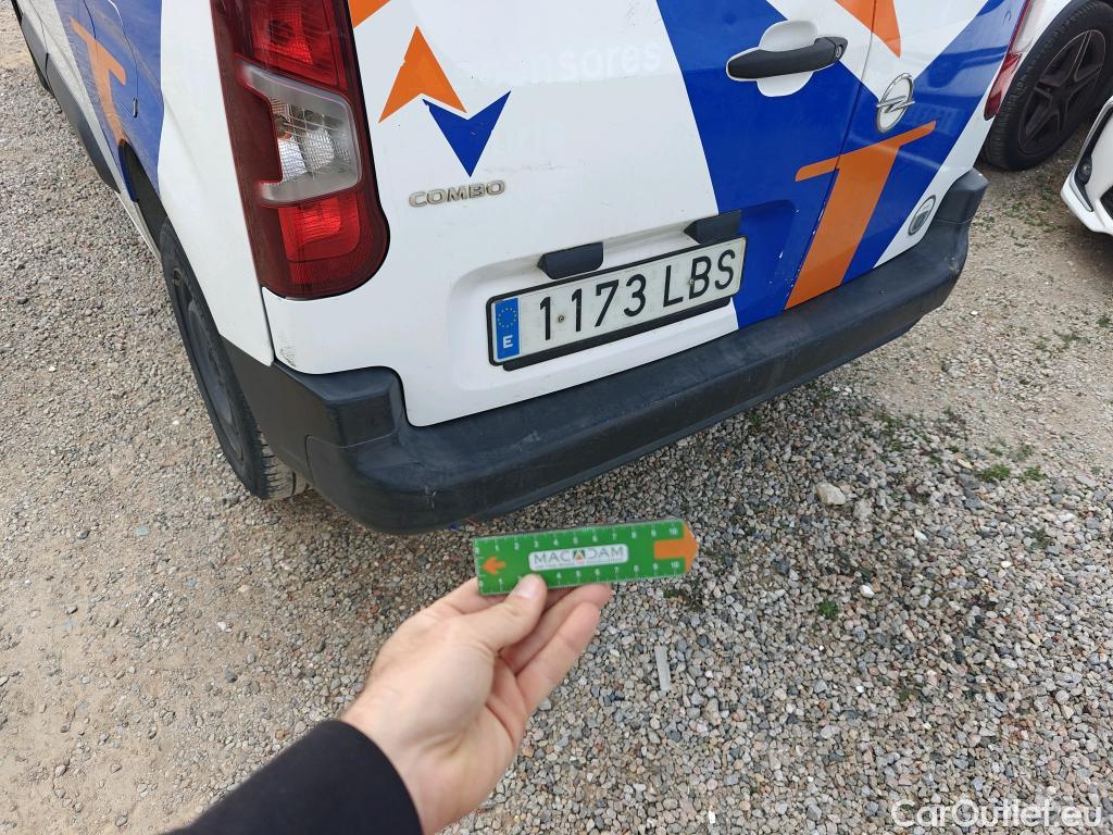  Opel  Combo OPEL  / 2018 / 3P / furgón derivado de turismo 1.6 TD S/S 74kW (100CV) Express L H1 650 #36