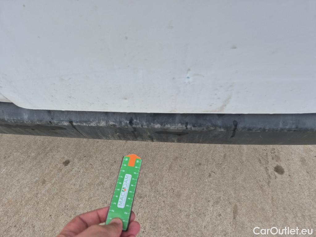  Mercedes  Sprinter MERCEDES-BENZ  / 2018 / 4P / furgón 311 CDI MEDIO 3.5T T. ALTO #45