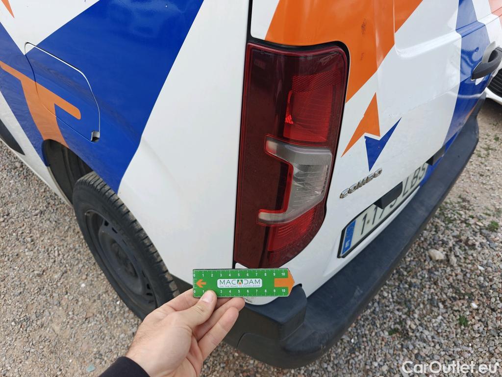  Opel  Combo OPEL  / 2018 / 3P / furgón derivado de turismo 1.6 TD S/S 74kW (100CV) Express L H1 650 #102