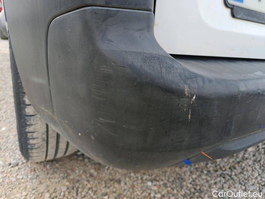  Opel  Combo OPEL  / 2018 / 3P / furgón derivado de turismo 1.6 TD S/S 74kW (100CV) Express L H1 650 #38