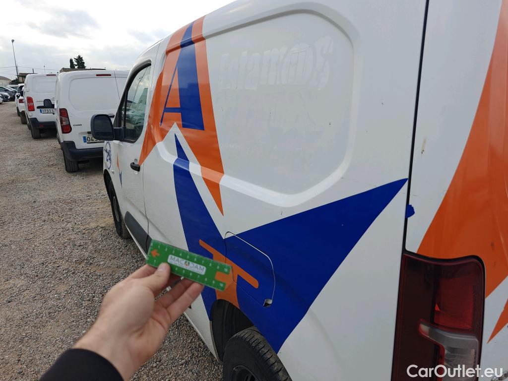  Opel  Combo OPEL  / 2018 / 3P / furgón derivado de turismo 1.6 TD S/S 74kW (100CV) Express L H1 650 #22