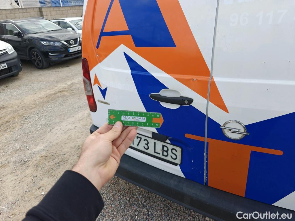  Opel  Combo OPEL  / 2018 / 3P / furgón derivado de turismo 1.6 TD S/S 74kW (100CV) Express L H1 650 #29