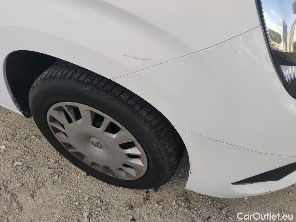  Opel  Combo  Life E Selective 1.5 100CV MT5 E6dT #16