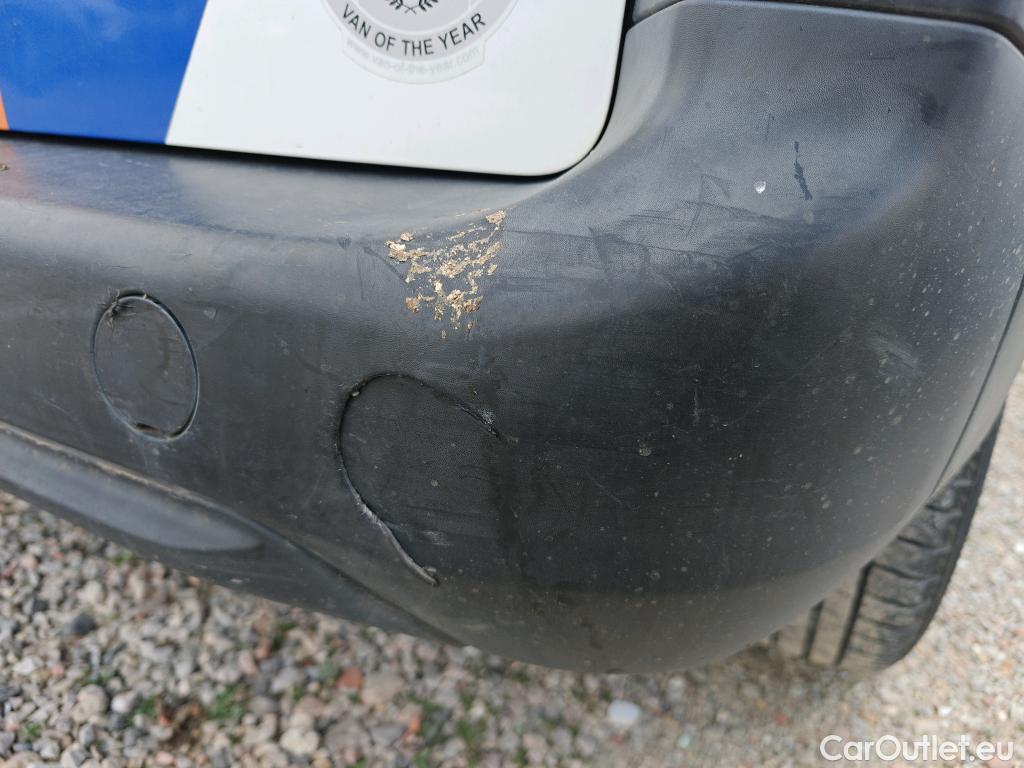  Opel  Combo OPEL  / 2018 / 3P / furgón derivado de turismo 1.6 TD S/S 74kW (100CV) Express L H1 650 #42