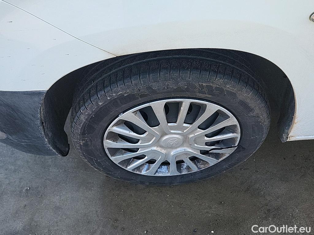  Toyota  Proace TOYOTA  CITY COMBI 1.5D 75kW (100CV) GX L1 (AC) #27