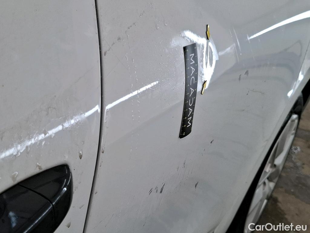  Renault  Clio RENAULT  / 2019 / 5P / Berline Business SCe 65 #6