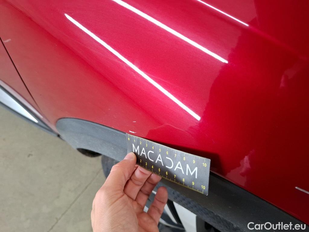  Peugeot  3008 PEUGEOT  / 2016 / 5P / SUV Puretech 180 S&S EAT8 GT LINE #98