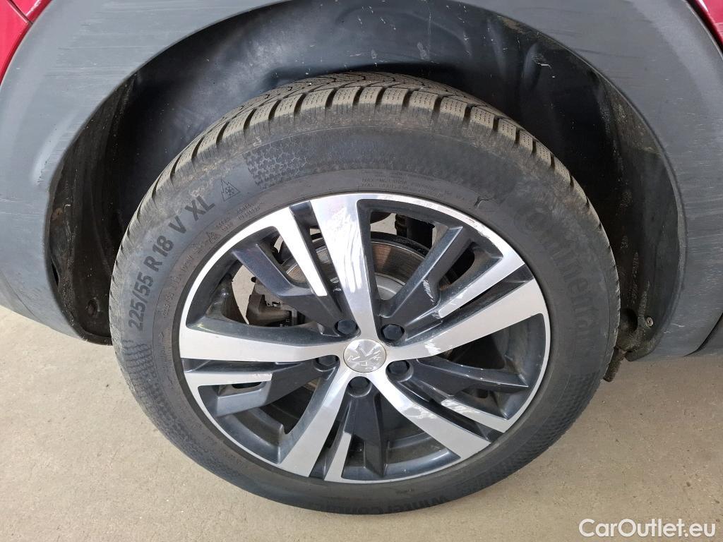  Peugeot  3008 PEUGEOT  / 2016 / 5P / SUV Puretech 180 S&S EAT8 GT LINE #43