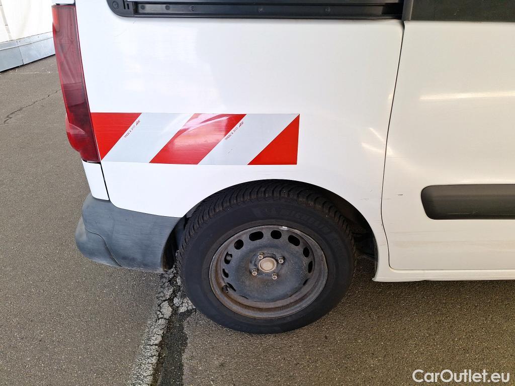  Peugeot  Partner  L1 Premium Pack 1.6 PURETECH 100CV BVM5 E6 #62