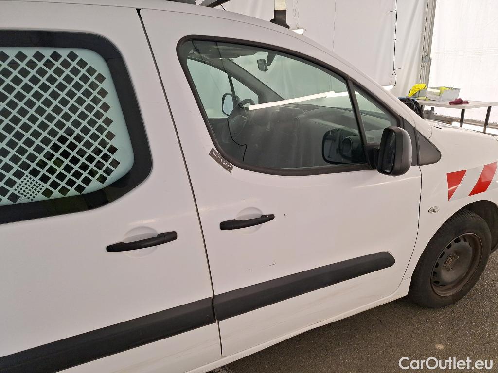  Peugeot  Partner  L1 Premium Pack 1.6 PURETECH 100CV BVM5 E6 #49