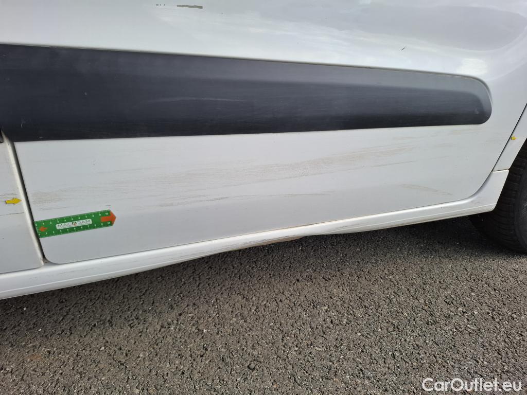  Peugeot  Partner  L1 Premium Pack 1.6 PURETECH 100CV BVM5 E6 #47