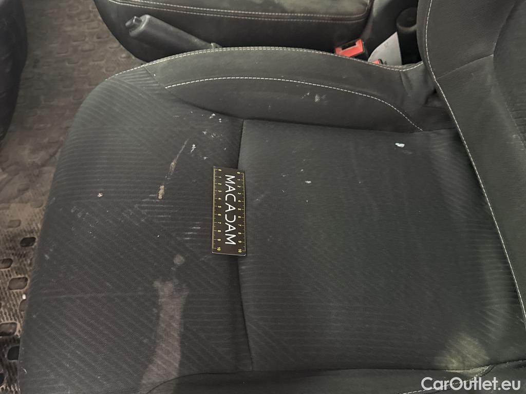  Renault  Trafic RENAULT  VU 4p Fourgon FG GCFL1H1 1000 dCi95 Stop&Start E6 #23