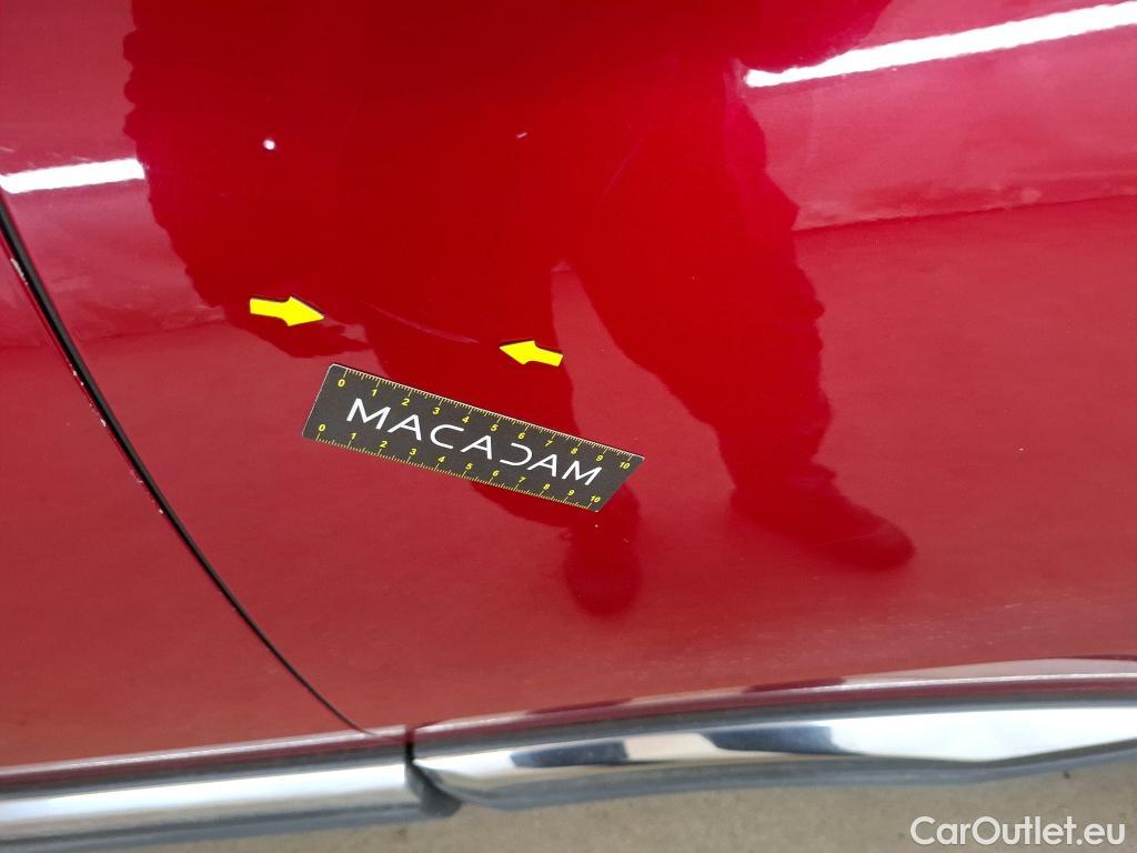  Peugeot  3008 PEUGEOT  / 2016 / 5P / SUV Puretech 180 S&S EAT8 GT LINE #85