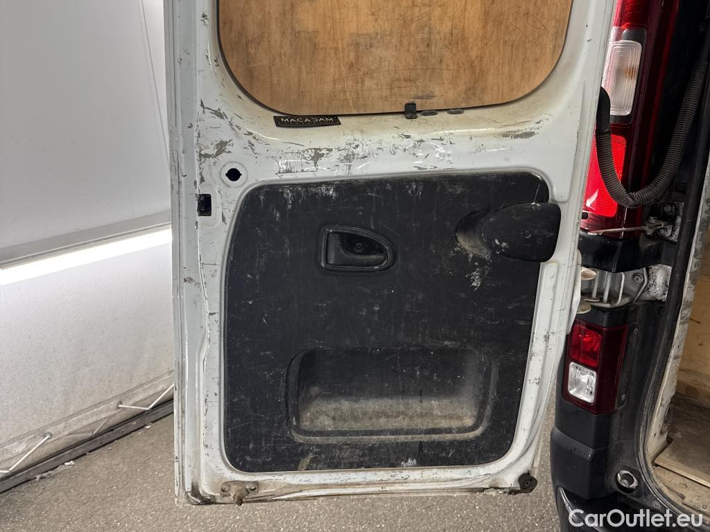 Renault  Trafic RENAULT  VU 4p Fourgon FG GCFL1H1 1000 dCi95 Stop&Start E6 #19