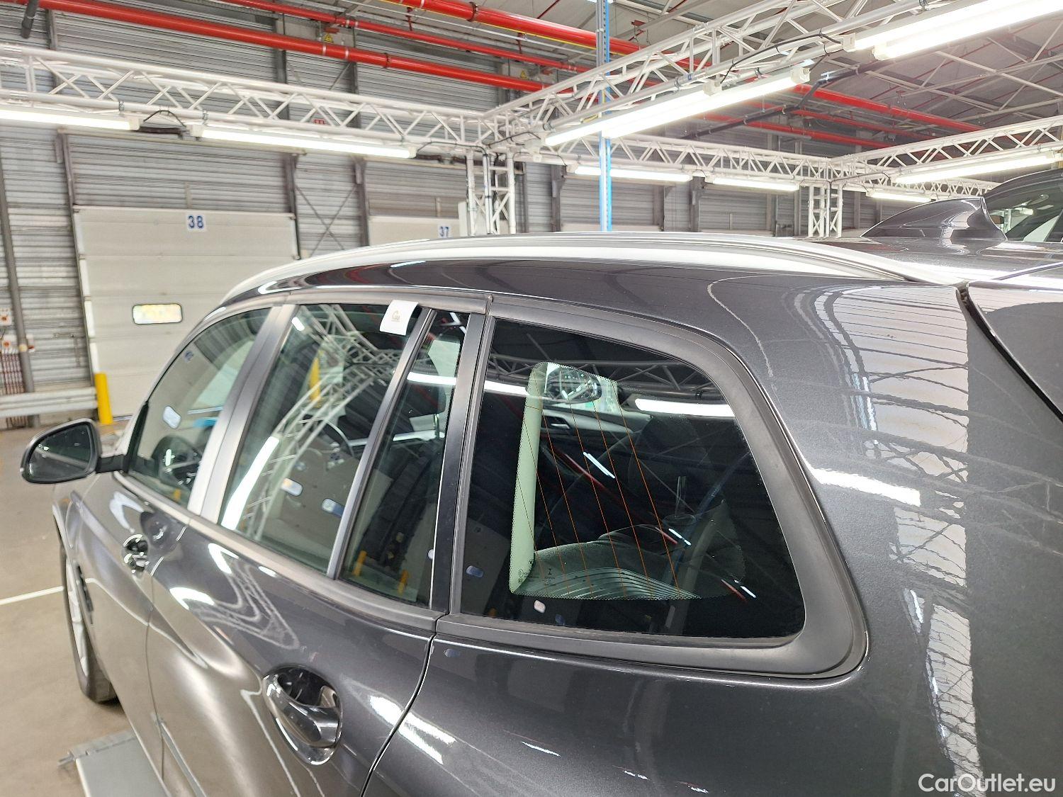  Bmw  X3 BMW,  '17 PHEV, BMW  xDrive30e (120 kW) 5d #26