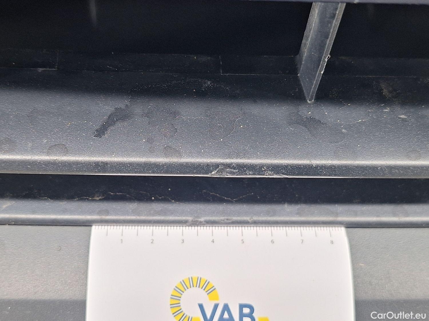  Audi  Q3 Audi,  '18, Audi  35 TDI S Tronic Business Edition 5d #18