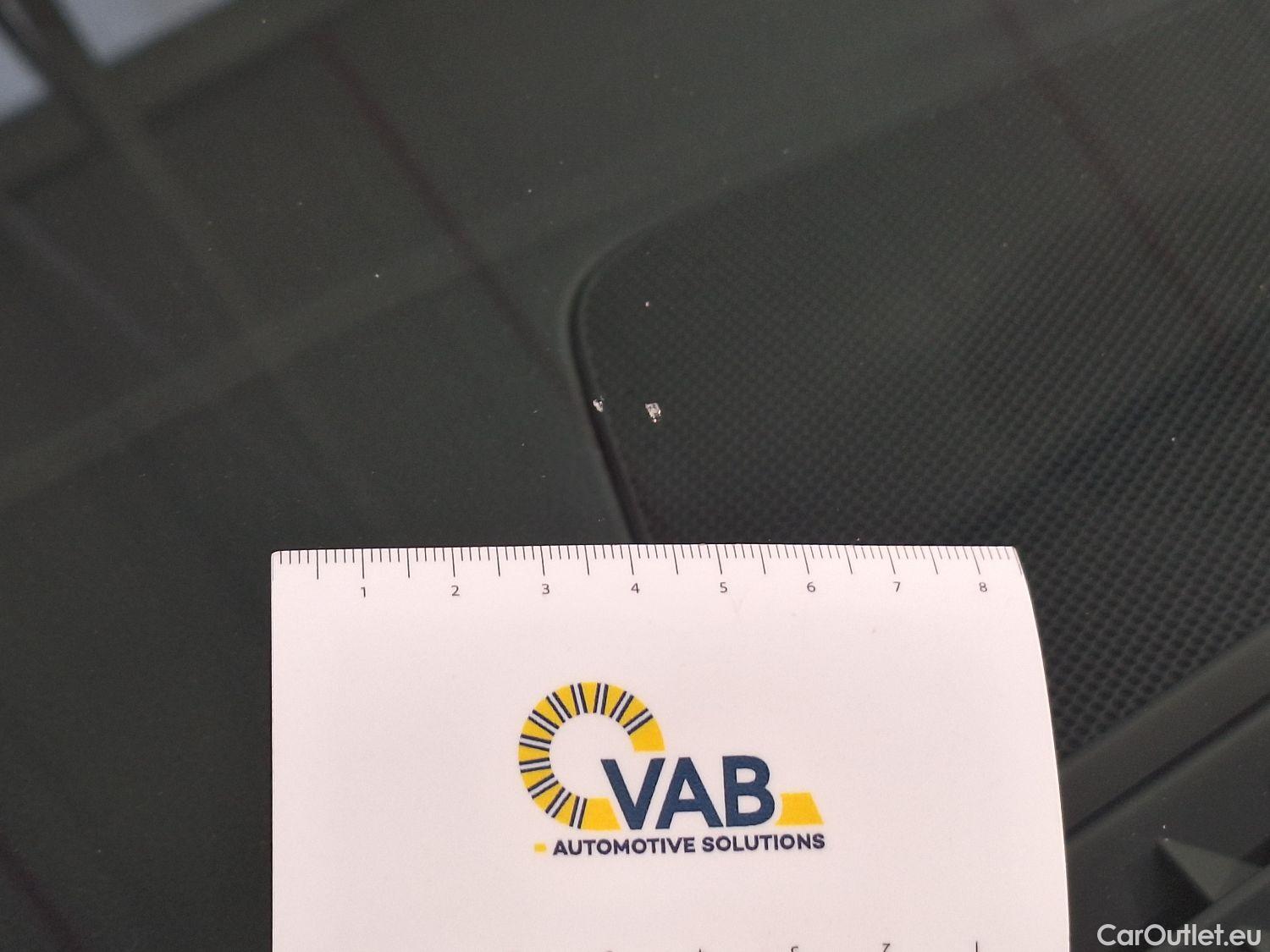  Audi  Q3 Audi,  '18, Audi  35 TDI S Tronic Business Edition 5d #45