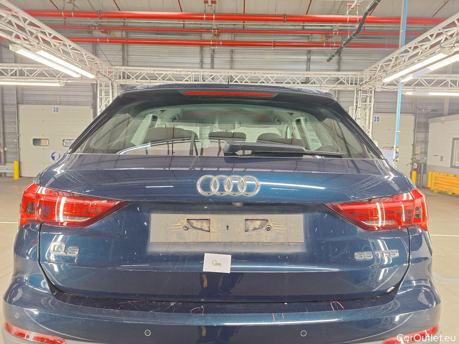  Audi  Q3 Audi,  '18, Audi  35 TFSI S tronic 5d #38