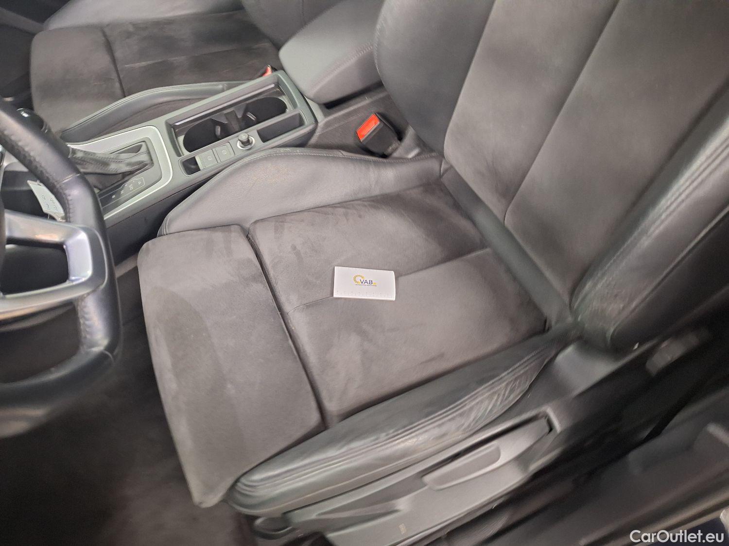  Audi  Q3 Audi,  '18, Audi  35 TDI S Tronic Business Edition 5d #3