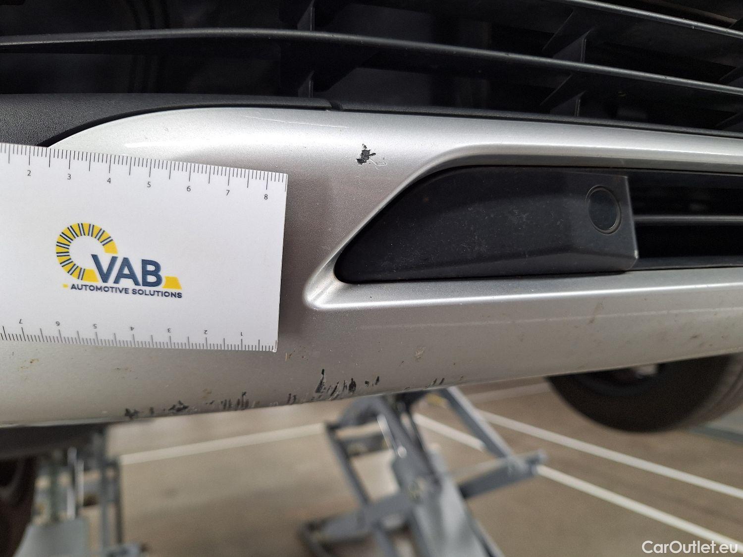  Peugeot  5008 Peugeot,  '16, Peugeot  1.2 PureTech 96kW S&S EAT8 Allure 5d #19