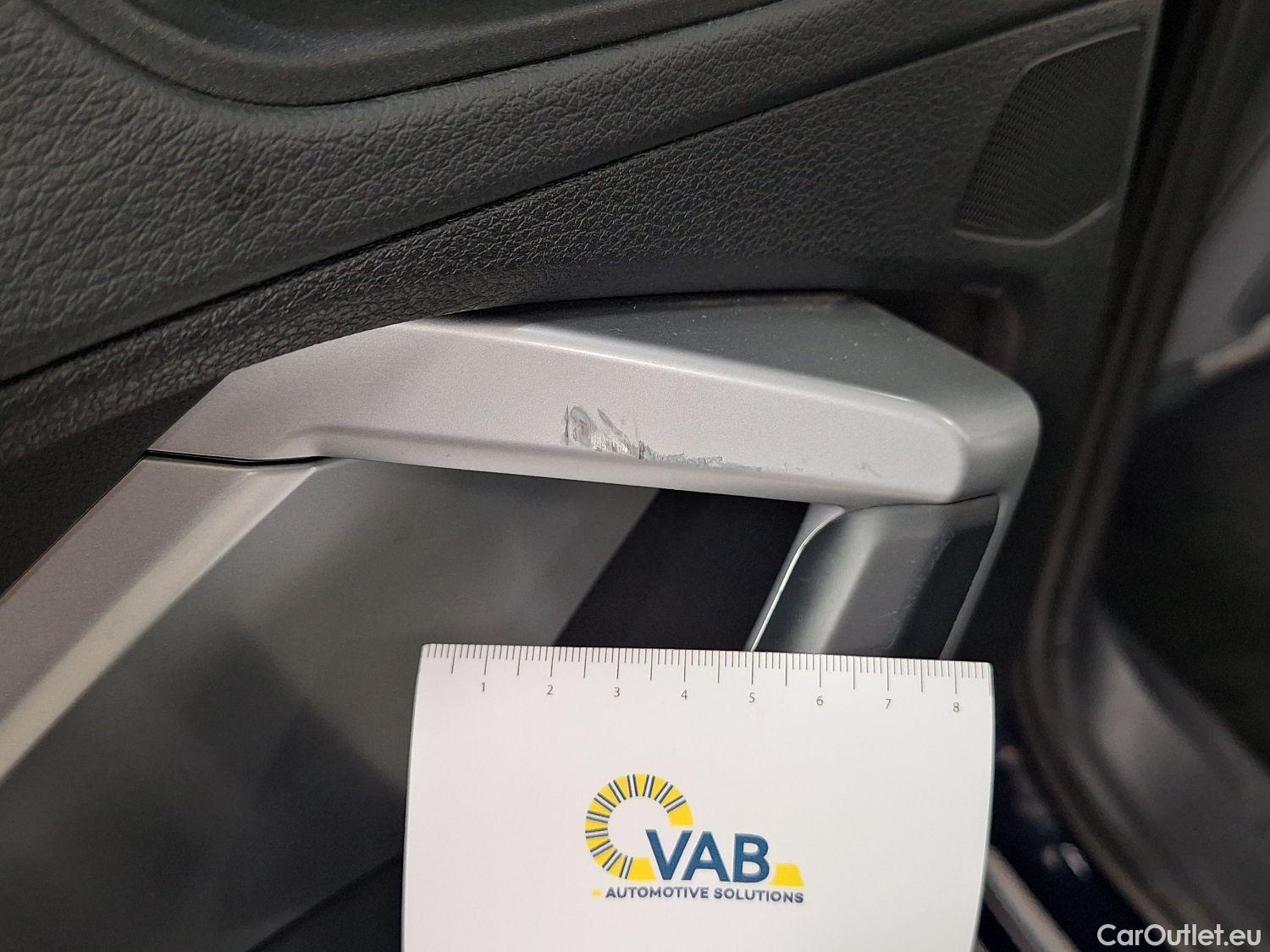  Audi  Q3 Audi,  '18, Audi  35 TFSI S tronic 5d #9