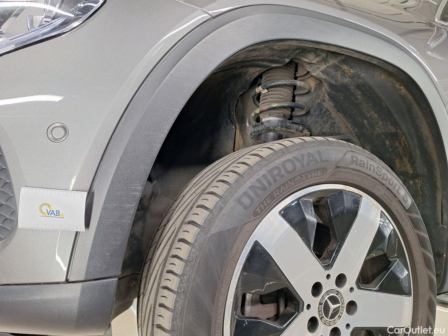  Mercedes  GLB Mercedes,  '19, Mercedes-Benz   200 d 4MATIC Business Soluti 7pl #1