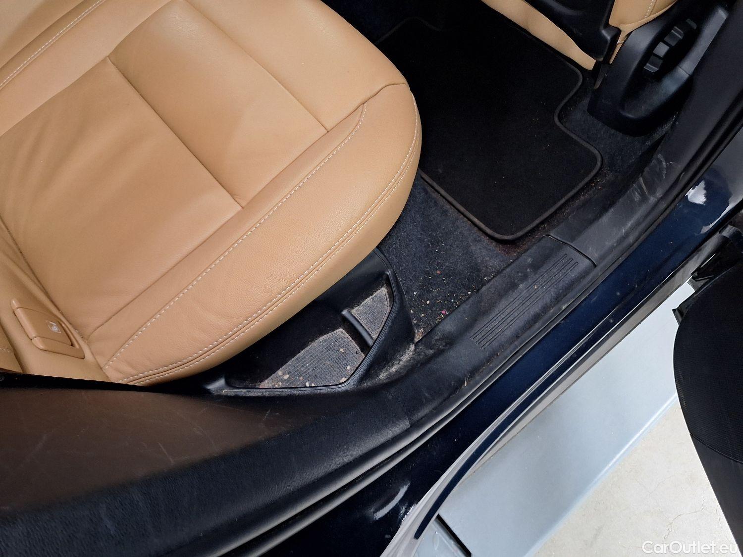  Volvo  XC 40 Volvo, XC40 '17 PHEV, Volvo XC40 T4 Recharge Geartronic Inscription 5d #22