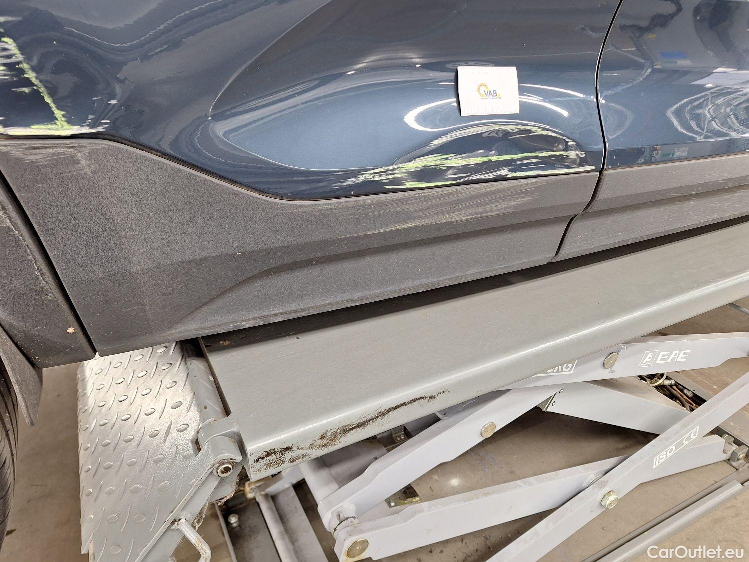  Volvo  XC 40 Volvo, XC40 '17 PHEV, Volvo XC40 T4 Recharge Geartronic Inscription 5d #12